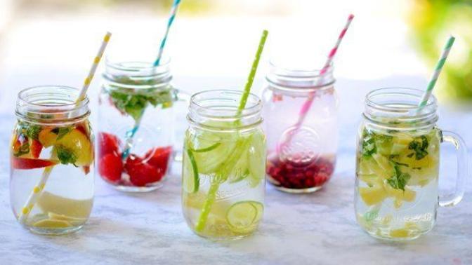Evde Hazırlayabileceğiniz 7 Adet Kolay Detoks Suyu Tarifi!