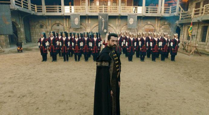 Mehmed Bir Cihan Fatihi, İlk Bölümü ve İnceleme