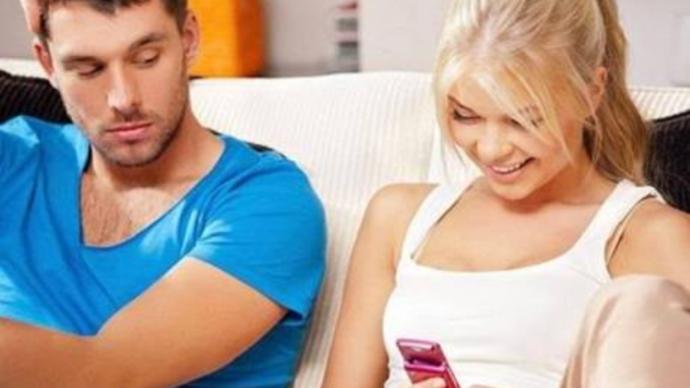 Aşk Yaşarken En Sinir Bozucu Erkek Tipleri Hangileridir?