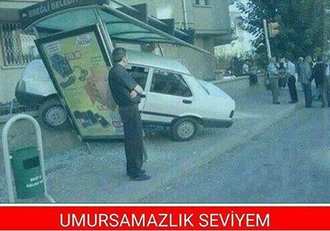 Çevremizde İstemediğimiz Kadar Olan, Gördüğümüzde Yolumuzu Değiştirdiğimiz Egoist İnsanları 8 Maddede Tanıyalım