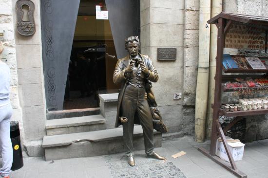 Ukrayna’nın Tarihi Şehri Lviv’e Neden Gitmeliyiz?