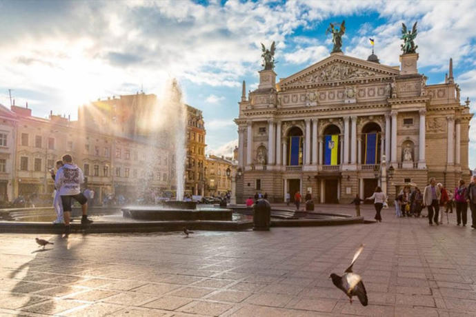 Ukrayna’nın Tarihi Şehri Lviv’e Neden Gitmeliyiz?