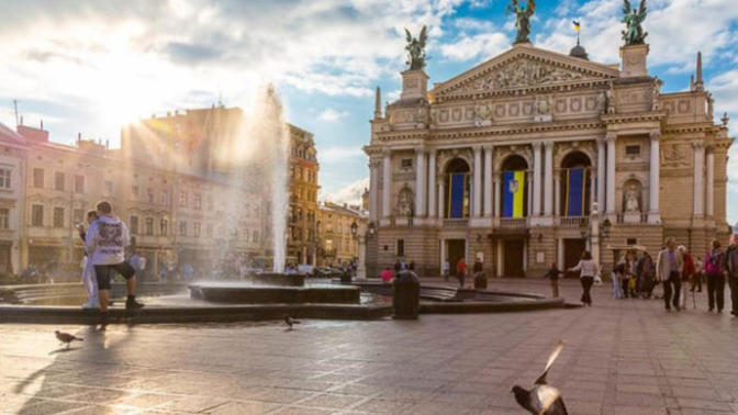 Ukrayna’nın Tarihi Şehri Lviv’e Neden Gitmeliyiz?