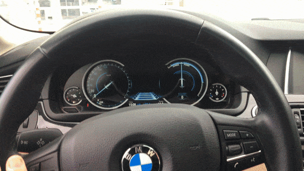 BMW Satış Noktası Olan Borusan Bayisini Geziyor ve Beğendiğim Modelleri İnceliyorum!