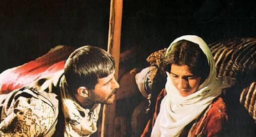 Beyaz Perdenin Buram Buram Fakir Edebiyatı Kokan Siyah Filmleri!