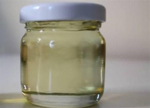 Kim Demiş Kuru Ciltliler Kil Maskesi Yapamaz Diye? Kuru Ciltlere Özel Kil Maskesi Tarifi
