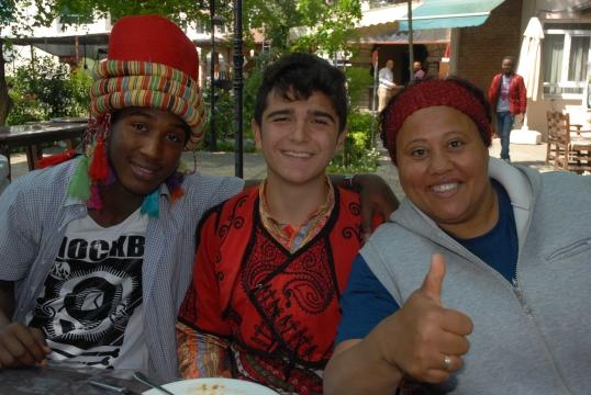 Renkleri Kapkara, Yürekleri Kar Beyaz: İçimizdeki Afrikalılar Afro Türkler!