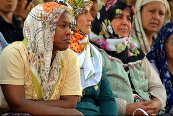 Renkleri Kapkara, Yürekleri Kar Beyaz: İçimizdeki Afrikalılar Afro Türkler!