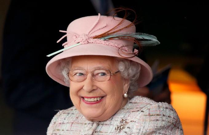 91 Yaşındaki Kraliçe Elizabeth'in Her Gün Yemekten Usanmadığı Yiyecekler