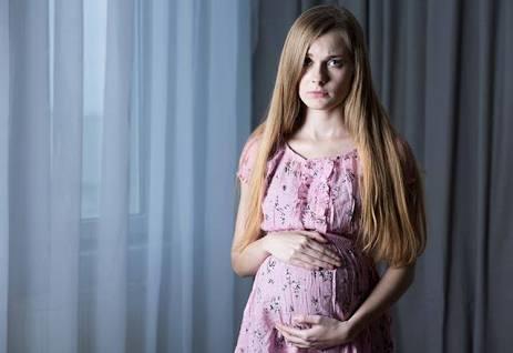 Hamile Kadınların İnanmasalar Bile "Acaba" Dedikleri Batıl İnançlar Nelerdir?