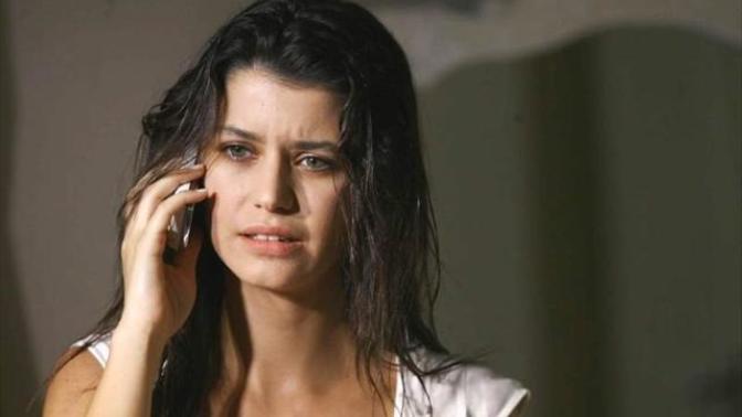 Dramda Oyunculuğun Dibine Vurmuş Beren Saat'in Bizi Ağlatan Sahneleri