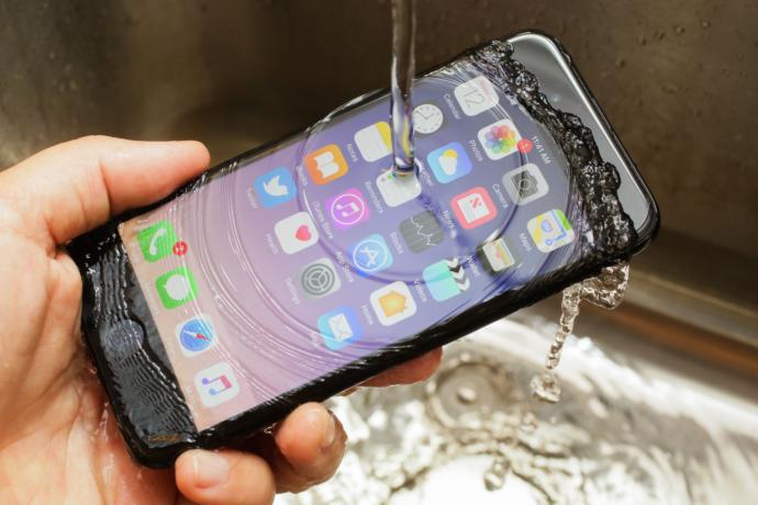 Akıllı Telefon Alırken Nelere Dikkat Edilmeli?
