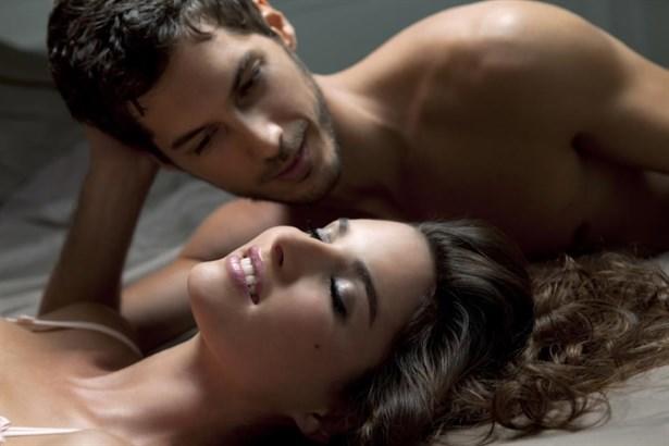 Squirt Orgazmı Nedir, Nasıl Yaşanır ve Her Kadın Yaşayabilir mi?