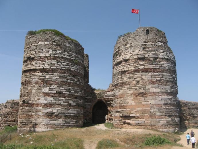 Yoros Kalesi Gezisi, Bir Giden Bir de Gitmeyen Pişman!
