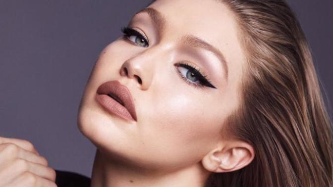 Erkeklerin Çok Kolay Bulduğu, Kadınların Zorlandığı Konu: Eyeliner Çeşitleri Nelerdir Ve Nasıl Kullanılır?