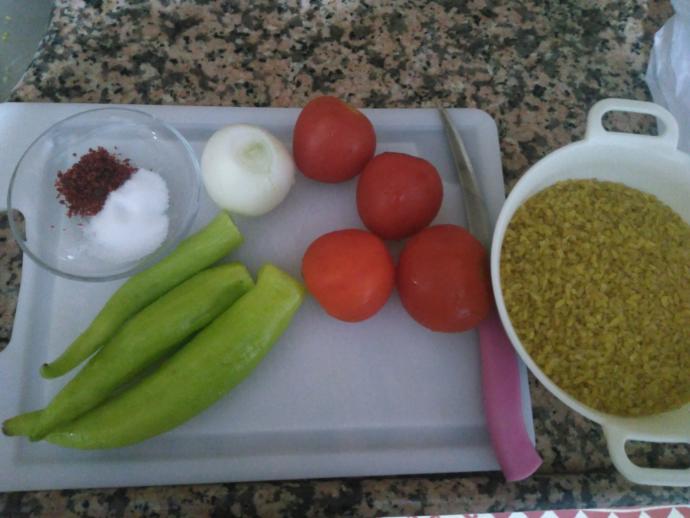 Sebzeli Bulgur Pilavı Nasıl Yapılır?