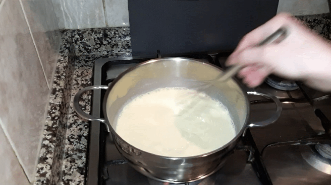 Pratikliği ve Lezzetiyle Kalbimi Çalan Tatlıyı Açıklıyorum!