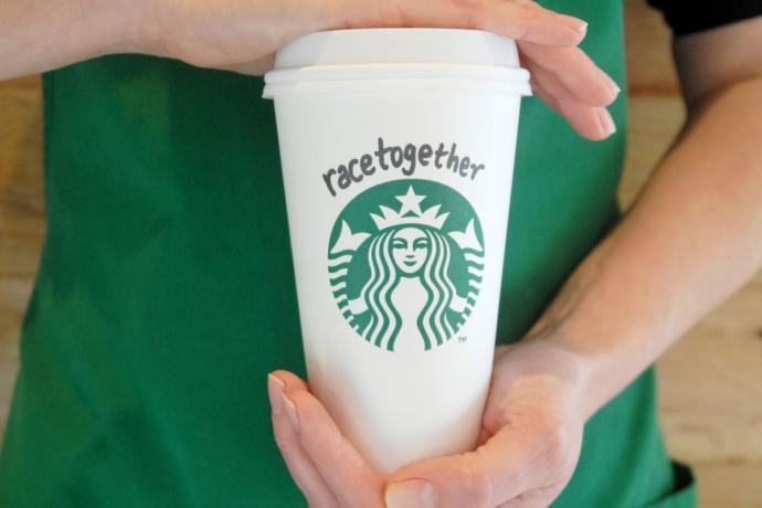 Starbucks Tüm Şubelerini Bir Süreliğine Kapatıyor