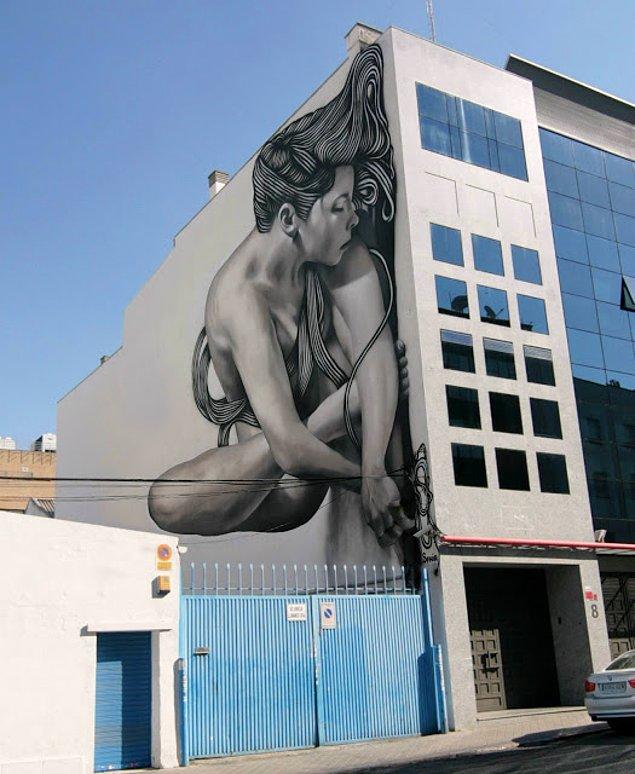 Şehrin Gri Yüzünü Graffiti ile Rengarenk Bir Dünyaya Çeviren Sanatçı: Sfhir