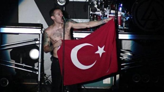 Son Yıllarda Ölüm Haberleri ile Üzüldüğümüz 4 Yabancı Ünlü Kişi