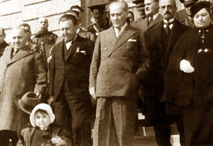 23 Nisan Ulusal Egemenlik ve Çocuk Bayramı'na Özel Atatürk'ün Çocuklar Hakkında Önemli Sözleri