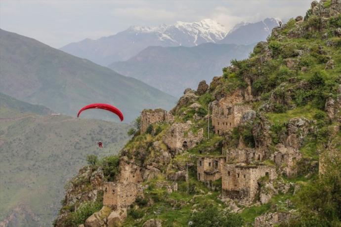 Kurmaca İdeolojilerin Kurbanı Bir Şehrin Bilinmeyen Harika Doğası: Doğu'nun Karadeniz'i Hakkari! 