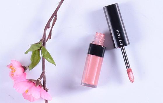 Bahar Geldiğine Göre Makyajda Birkaç Değişiklik Şart! Rose Gold Makyajı Nasıl Yapılır?