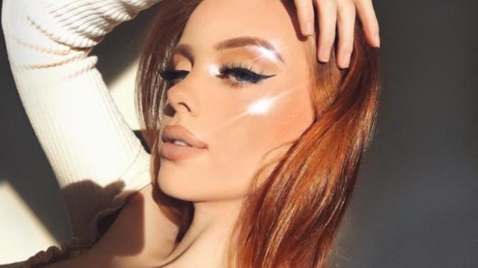 Erkeklerin Gözlerini Kamaştıracak Trend: Flare Highlight Tekniği İle Bambaşka Aydınlatıcı Görünümü NYX Markası İle Nasıl Yapılır?