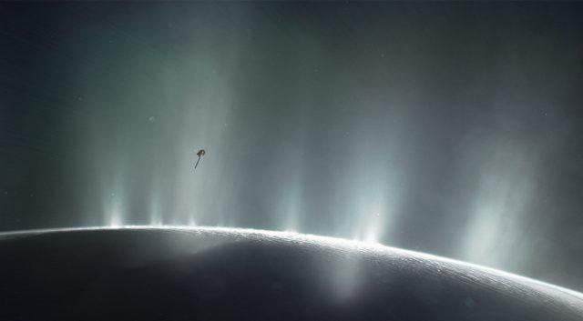Satürn Gezegeni'nin Uydusu Enceladus'da Hayat Var Mı? Buzların Altında Yaşam İzleri!