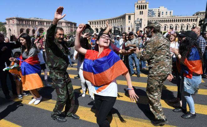 Ermenistan'da Protesto Krizi Sürüyor!