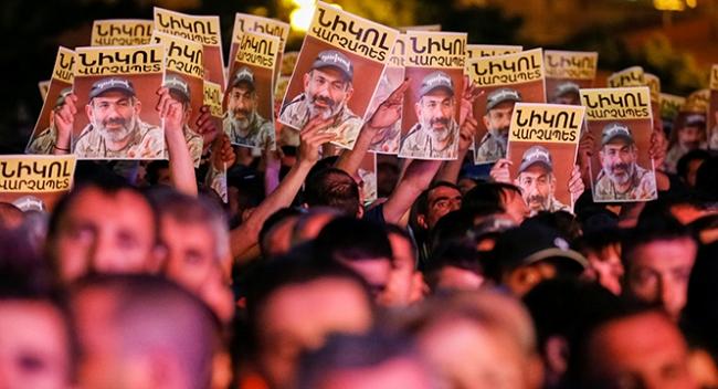 Ermenistan'da Protesto Krizi Sürüyor!