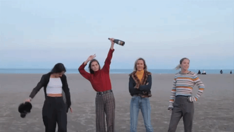Mutsuzluğun Sırrı Mutlu Olmakta