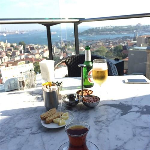 İstanbul'da Deniz Manzarasına Doymak İsteyenler İçin Restoran Tavsiyeleri