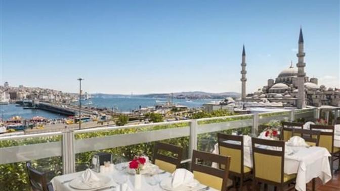 İstanbul'da Deniz Manzarasına Doymak İsteyenler İçin Restoran Tavsiyeleri