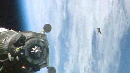 Dünyanın Gizemleri: Kara Şövalye Uydusu! Uzaylılar Bizi İzliyor mu?