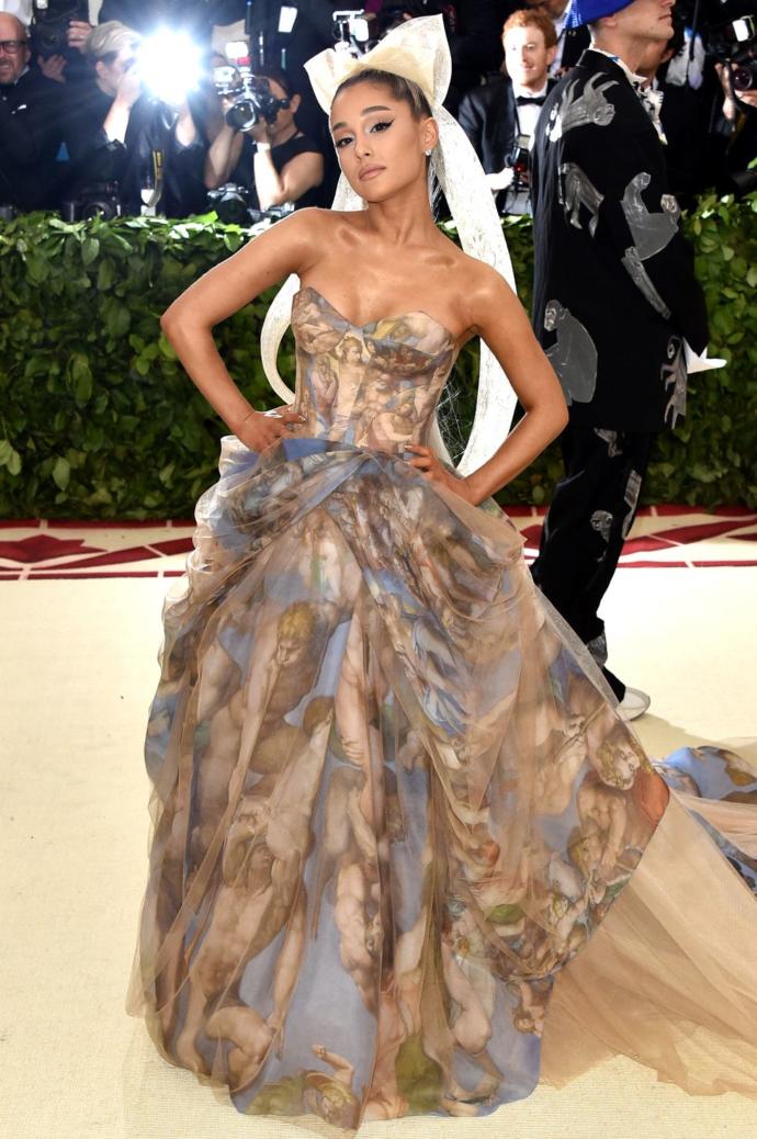 Met Gala 2018'de Güzelliğiyle Büyüleyen Ünlüler