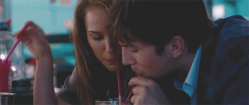 Neden Sosyal Medyadan Sevgili ve Dostluklara İhtiyaç Duyarız?