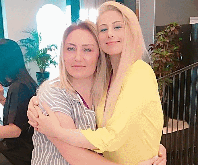 Fenomen, Editör ve Moderatörler ile KizlarSoruyor Ekibi ve Sitenin Kurucusu Tolga Tanrıseven Buluştu, Bakın Neler Oldu!