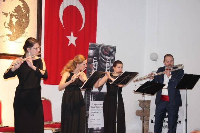 Klasik Müzik Sevenler Toplanın: Medeniyetin Kalbi Afyon Bir İlke İmza Attı!