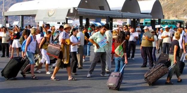 Gezin Tozun Ama Turist Olduğum Belli Olmasın Diyorsanız Bu Hareketleri Yapmayın!