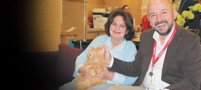 Yaşanmış Gerçek Bir Hayata Dönüş Hikayesi: Sahiplendiği Kedi Hayatını Kurtardı