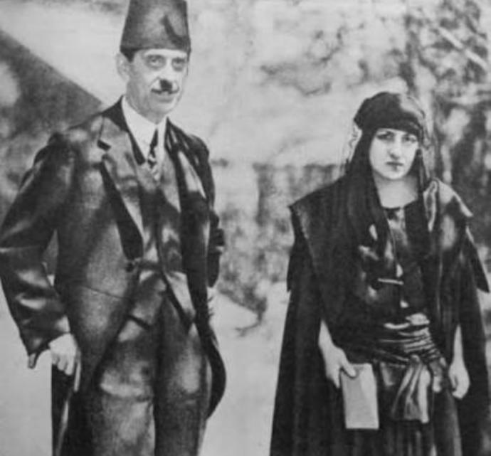 Kahramanlıklarıyla Türkiye'nin İlk Kadın Yazarlarından Halide Onbaşı!