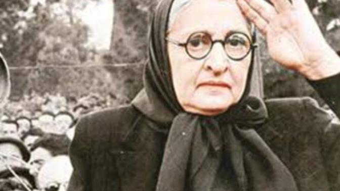 Kahramanlıklarıyla Türkiye'nin İlk Kadın Yazarlarından Halide Onbaşı!