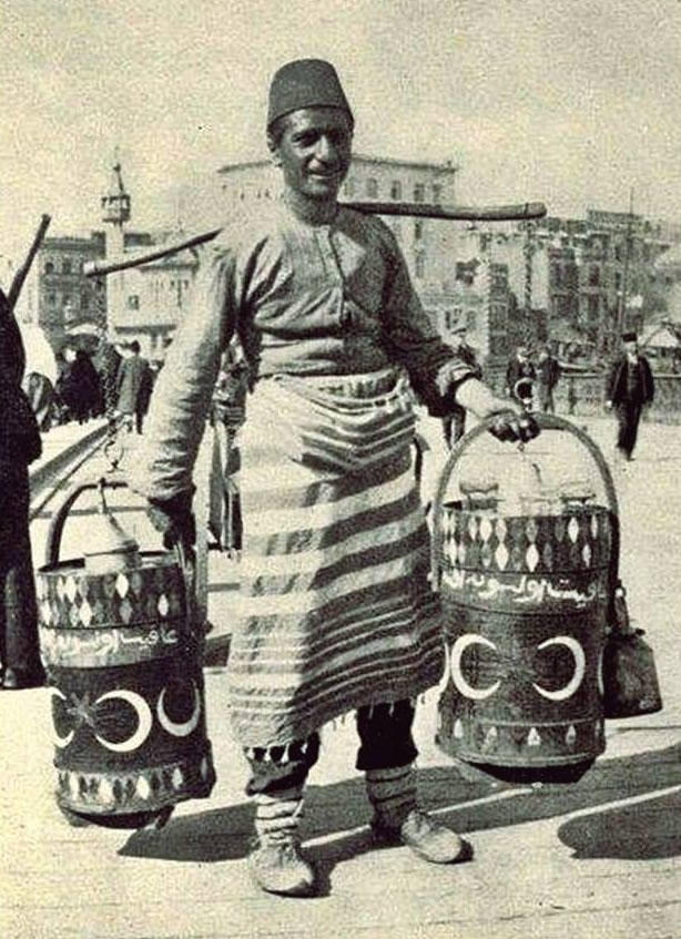 Eski İstanbul Sokak Satıcıları - 2