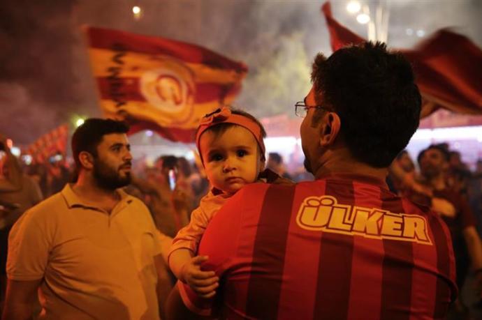 Galatasaray'ın Şampiyonluk Kutlamalarından En Güzel Fotoğraf Kareleri