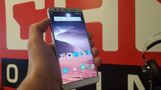 4 Kameralı İlk Yerli Telefon Casper F2'nin Özellikleri Neler?
