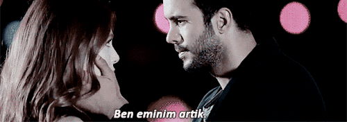 Bütün Sahteliklerin İçinde