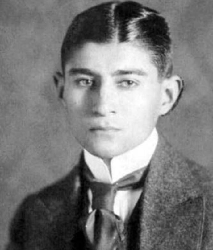 Yalnızlığı Hayatına Pelesenk Etmiş Yazar: Franz Kafka!