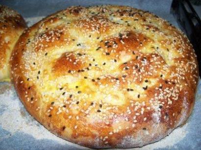 Ramazan Ayının Vazgeçilmezi Ramazan Pidesi Nasıl Yapılır?