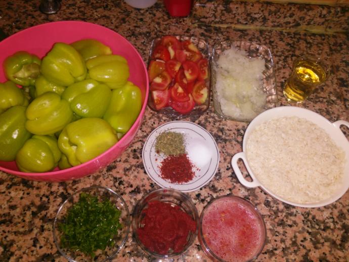 Yeşil Biber Dolması Nasıl Yapılır?